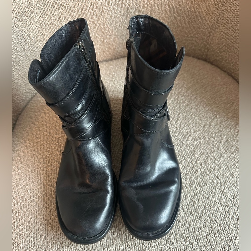 Born Mcmillan Ankle Boots Bootie Women's 6.5 Black Leather Strappy - Picture 2 of 7